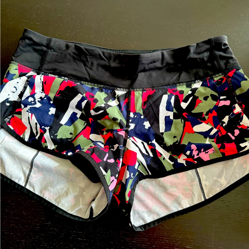 Lululemon size 6 shorts
